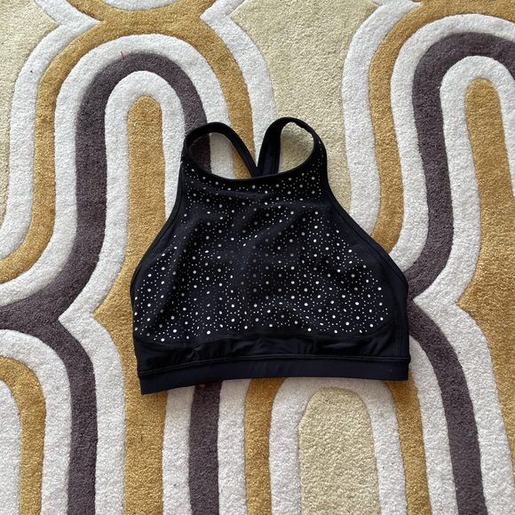 Lululemon sports bra - Picture 2 of 4